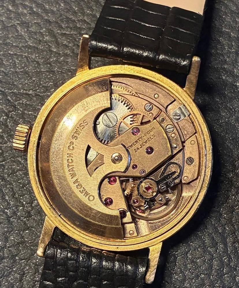 Omega Gold Dial - Detalhe
